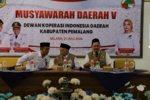 Buka Musda V Dekopinda, Bupati Anom Menilai Kualitas dan Soliditas SDM Menentukan Kemajuan Koperasi
