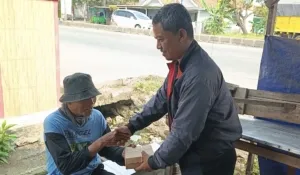 Konsisten Berbagi Rezeki Selama 3 Tahun, Lambe Umpres Pemalang Bagikan MBG Setiap Jumat Kliwon